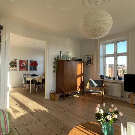 Apartmentincopenhagen 1668 *