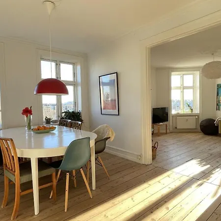 Apartmentincopenhagen 1668 *